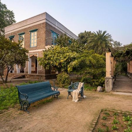 Lohonostays Library Sadhrana Bagh Гургаон Экстерьер фото