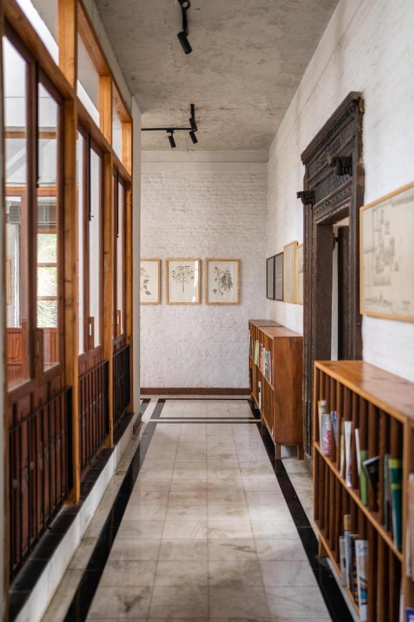 Lohonostays Library Sadhrana Bagh Гургаон Экстерьер фото